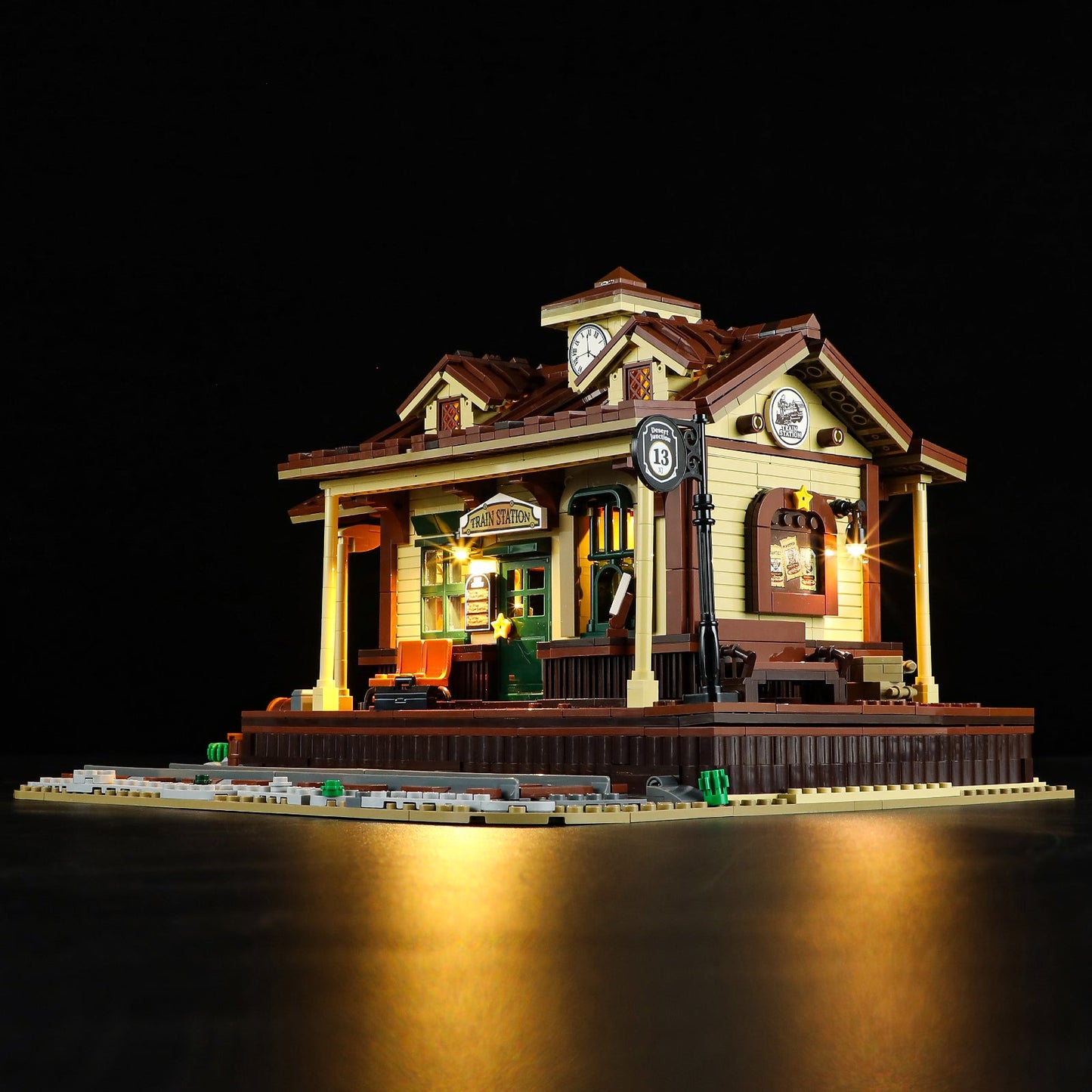 West Train Station Lego Set™