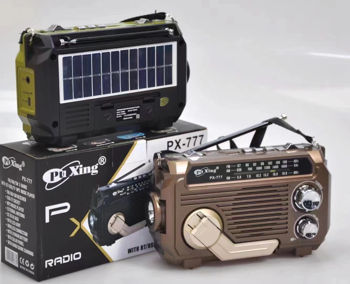 Retro Solar Powered Radio™