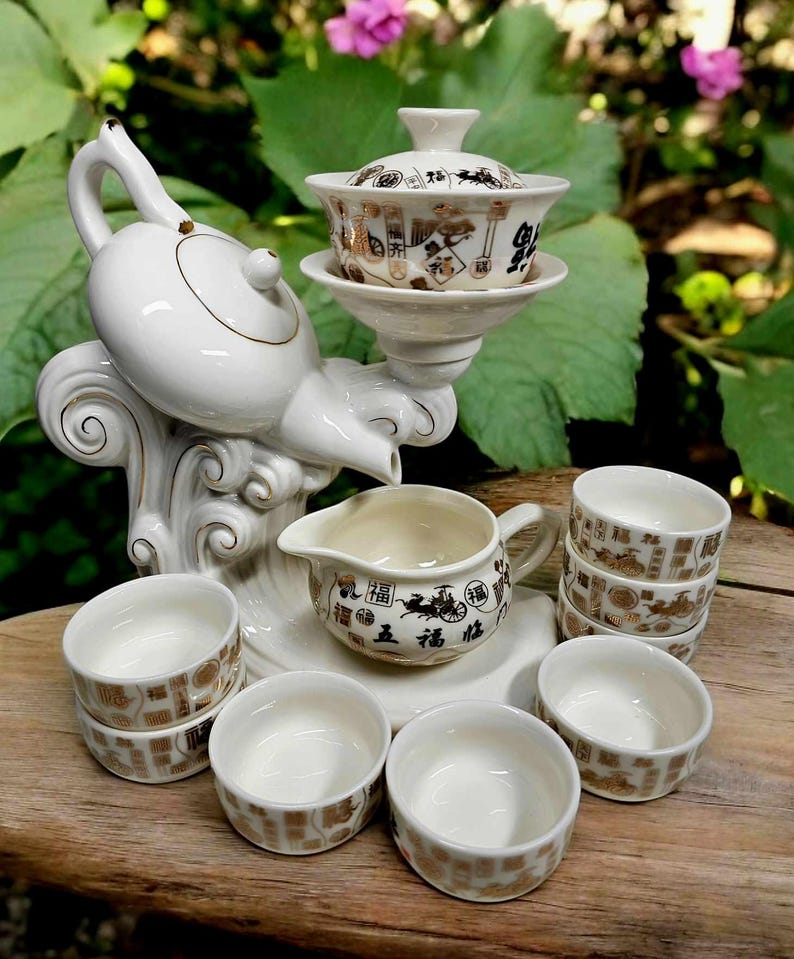 Luxury Oriental TeaPot Set™️ - With 8 Cups