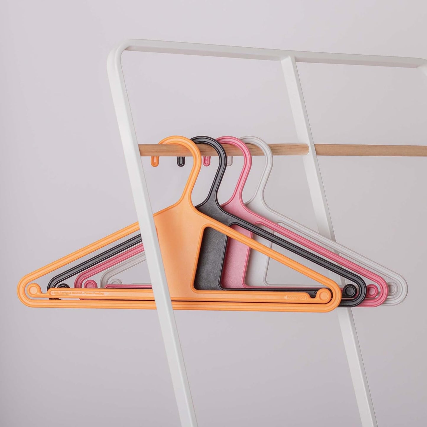 Kangaroo™ High-Strength Hanger - Pack of 30