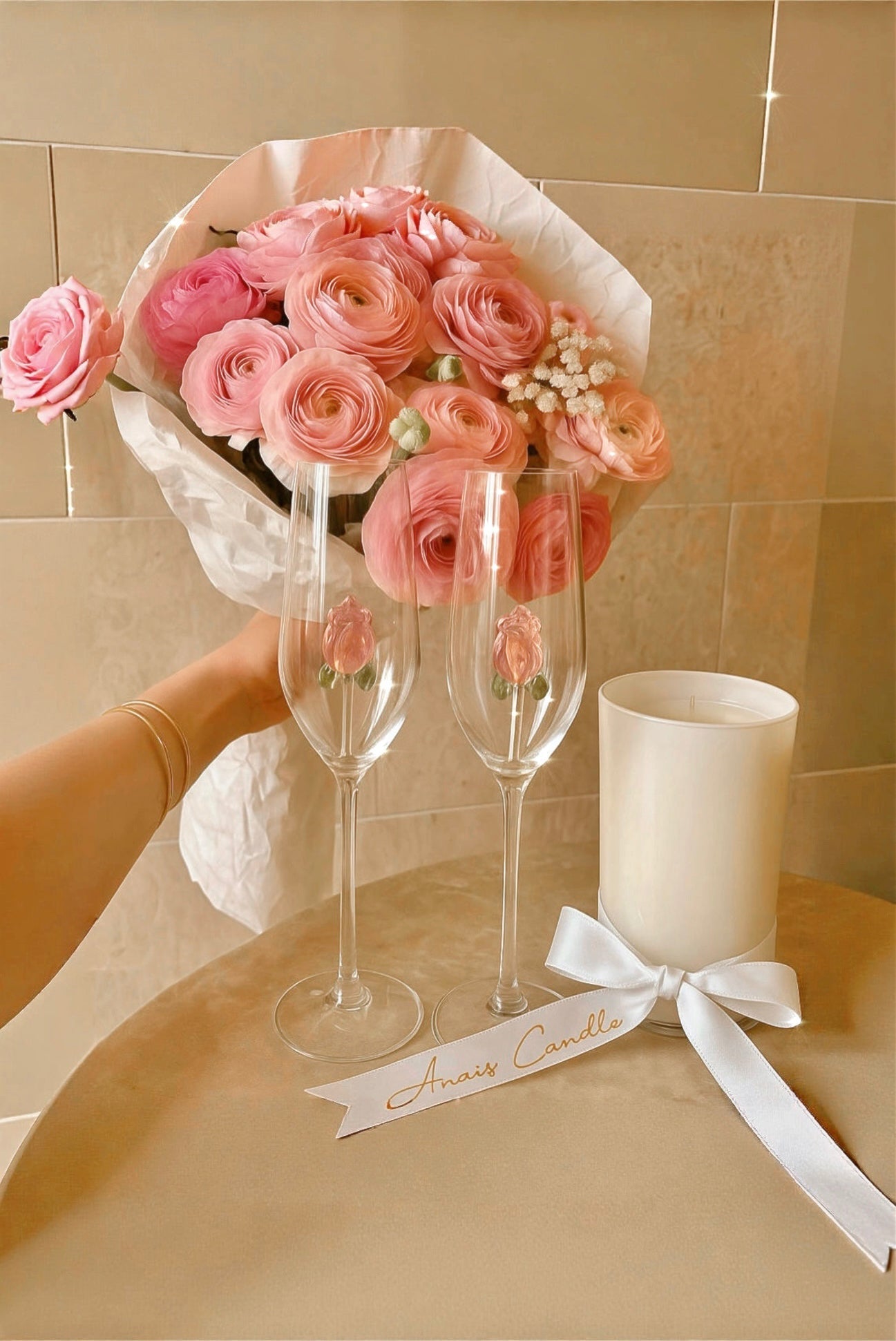 'La Vie En' Rose™️ Ch 'La Vie En' Rose™️ Champagne Glass - Set of 2ampagne Glass - Set of 2