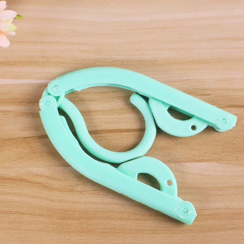 Portable Folding Clothes Hanger™️ - Pack of 12
